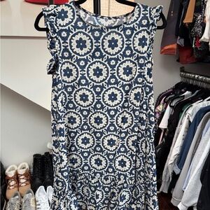 Floral Blue and White Sleeveless Dress